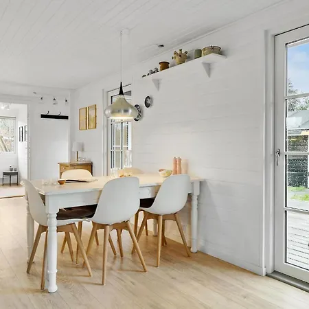 3 Bedroom Stunning In Holiday home